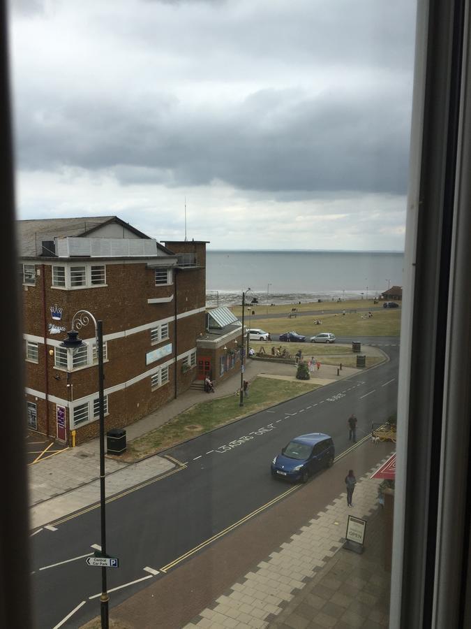 Marine Bar Pub With Rooms Hunstanton Exterior foto