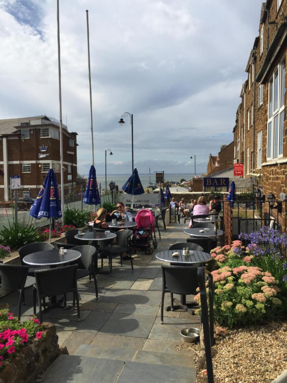 Marine Bar Pub With Rooms Hunstanton Exterior foto